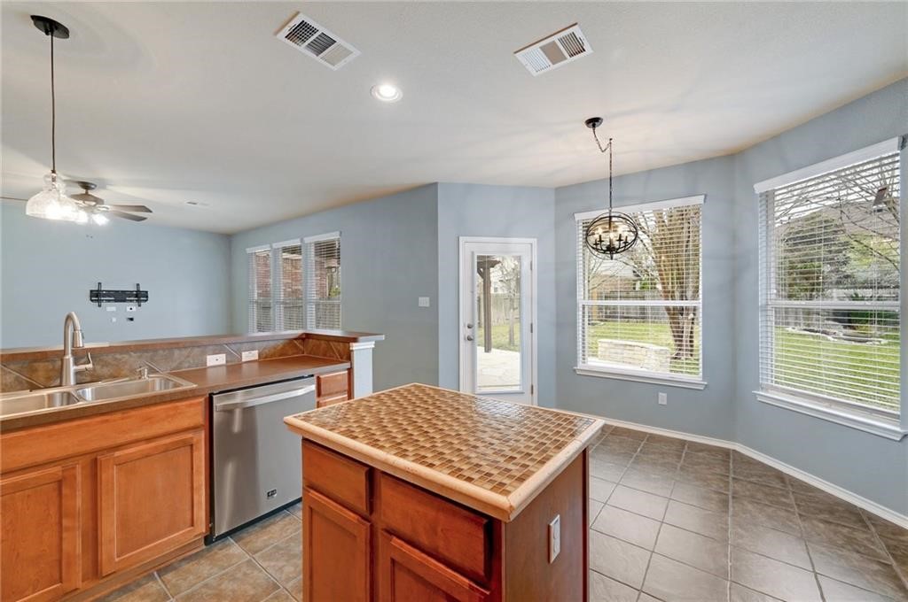 932 Rusk Road Round Rock, TX 78665 - Photo 14 of 33