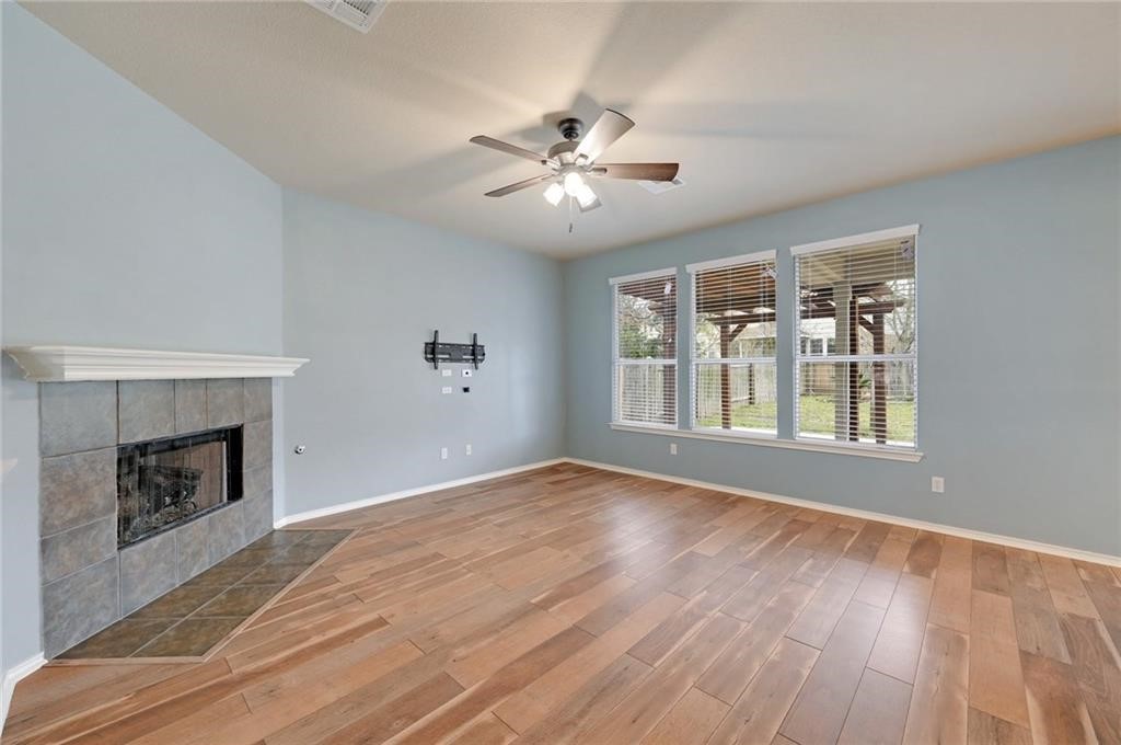 932 Rusk Road Round Rock, TX 78665 - Photo 8 of 33