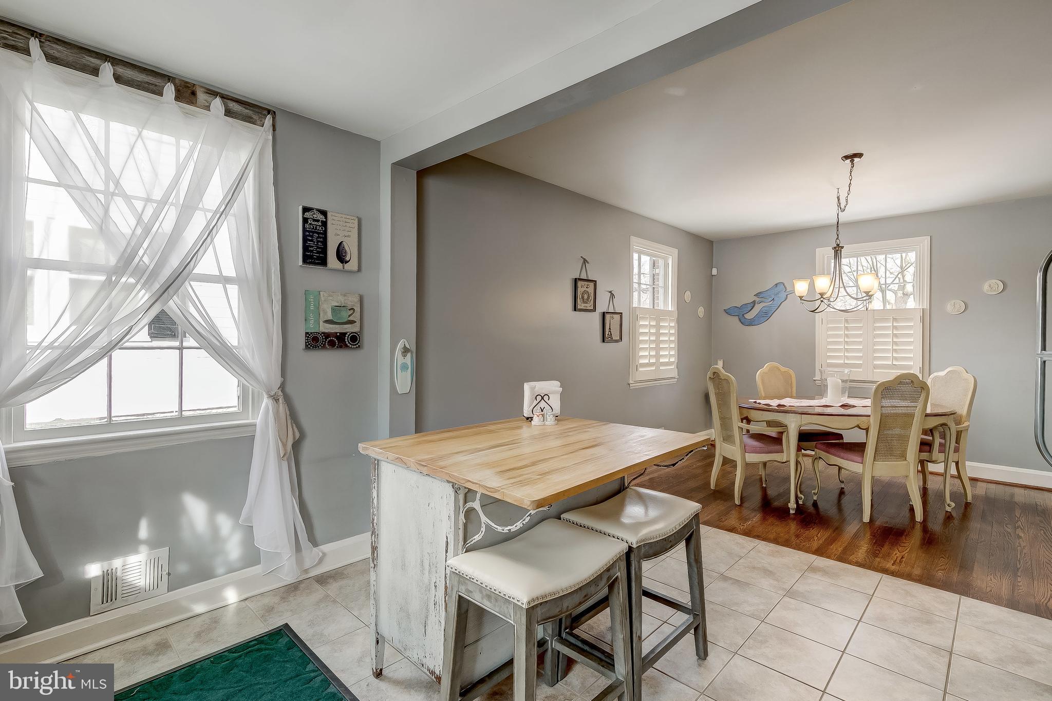 4631 Briarclift Road Baltimore, MD 21229 - Photo 15 of 52 Kitchen Island included