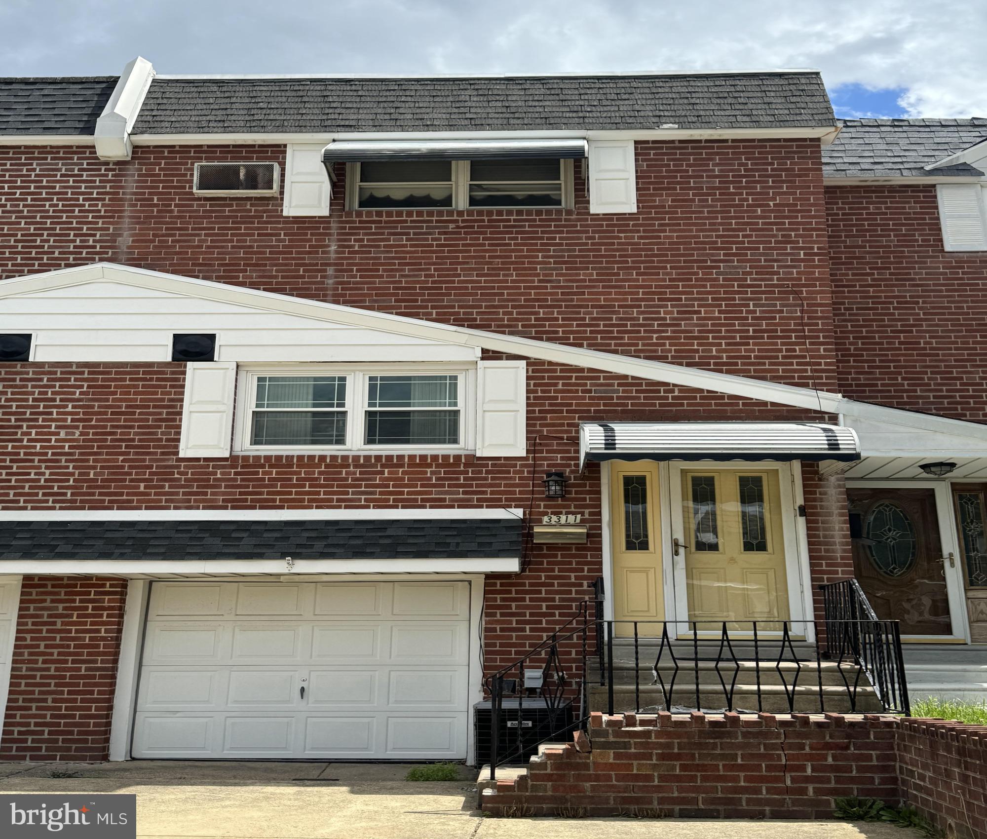 3311 Fairdale Road Philadelphia, PA 19154 - Photo 6 of 14 Front Exterior