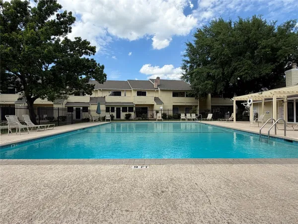 $148,000 | 14555 Wunderlich Drive, Unit 2602, Houston, TX 77069