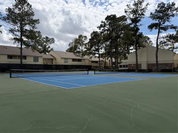 $148,000 | 14555 Wunderlich Drive, Unit 2602, Houston, TX 77069
