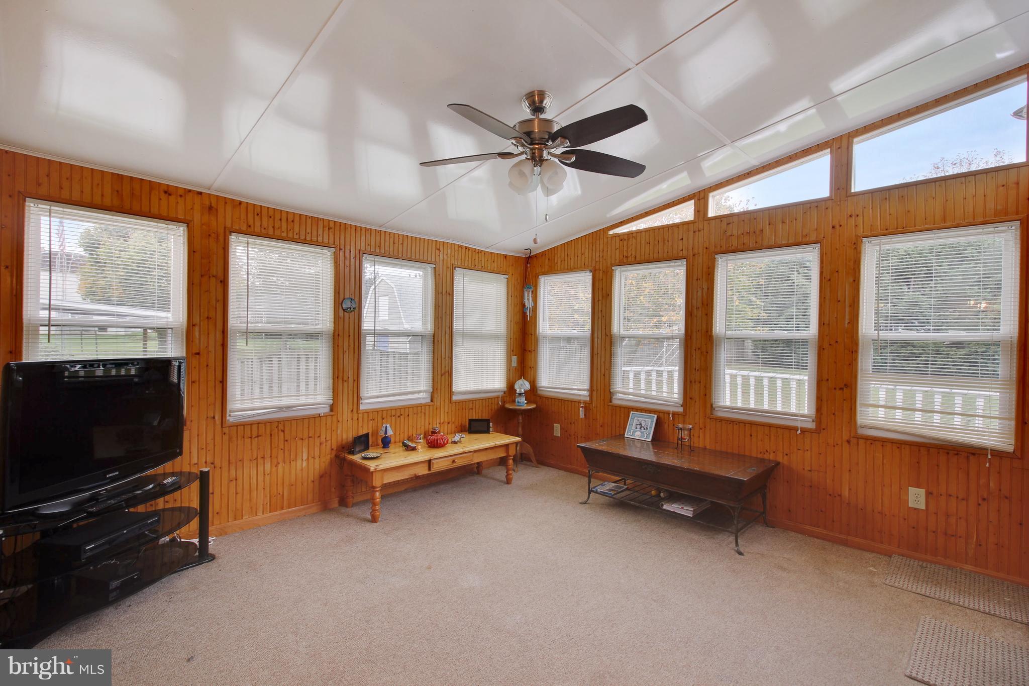 6504 Monarch Road Frederick, MD 21703 - Photo 8 of 30 Sun Room (all seasons room w/ wall unit)