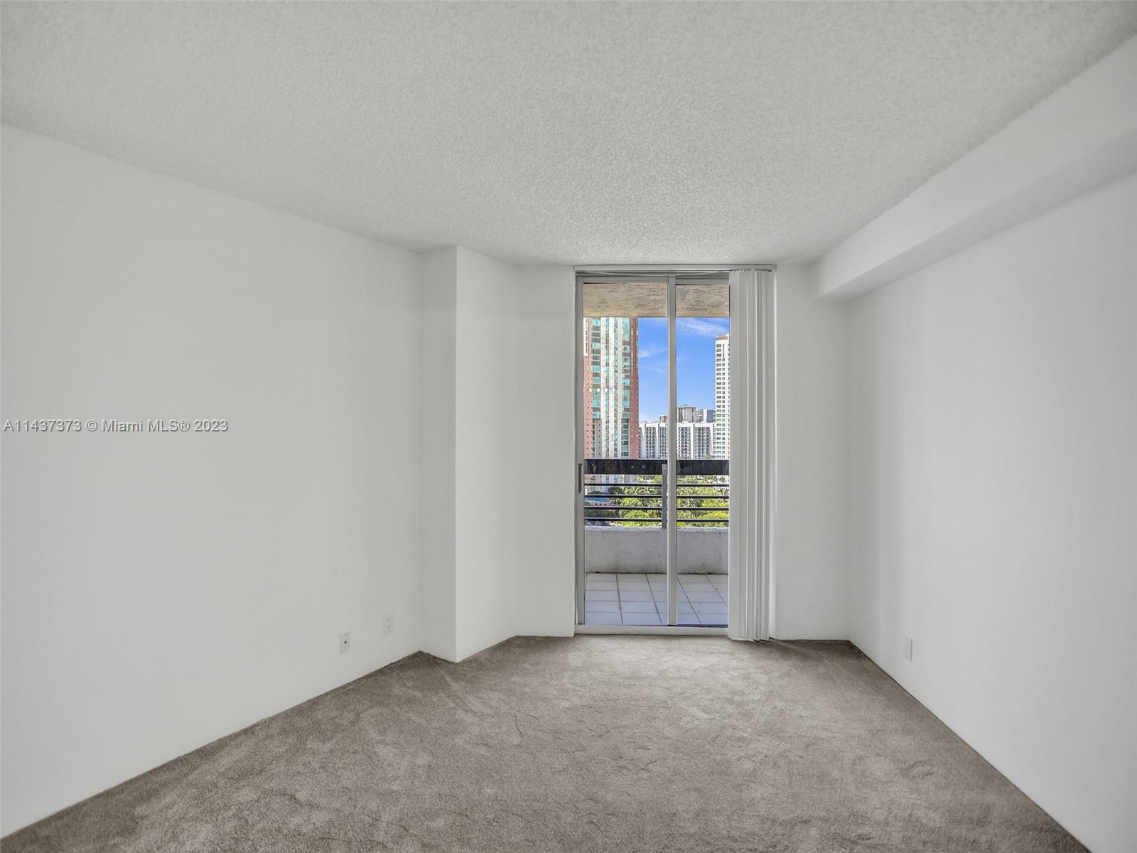 Biscayne Yacht and Country Club Aventura, FL 33180 - Photo 9 of 17 Gallery Image 9