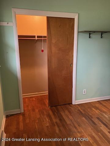 6439 Bishop Road Lansing, MI 48911 - Photo 17 of 29 original-690041A5-C573-4035-8334-3E29480