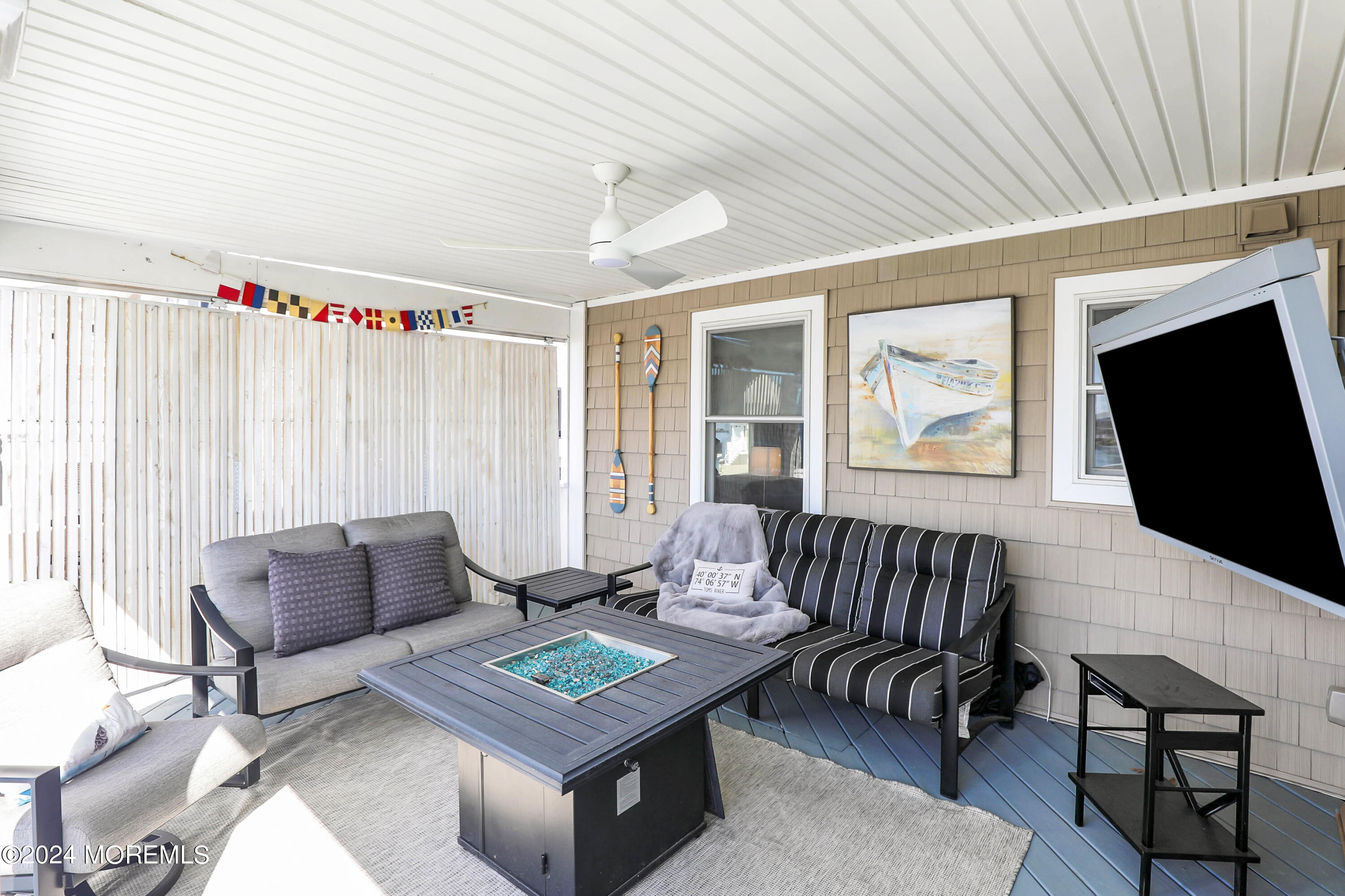 10 Pilot Road Toms River, NJ 08753 - Photo 26 of 30 Outdoor Living room