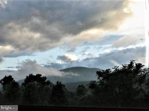 33 East Circle Road Stanardsville, VA 22973 - Photo 11 of 24