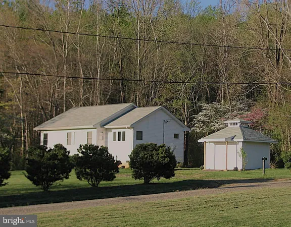 $392,000 | 33 East Circle Road, Stanardsville, VA 22973