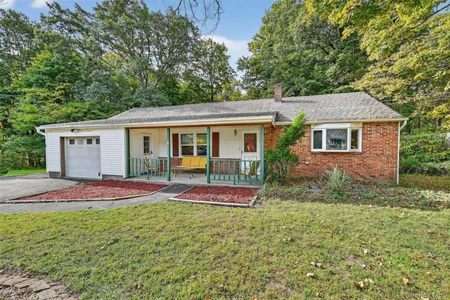 $379,000 | 8 Haight Road, Monroe, NY 10950