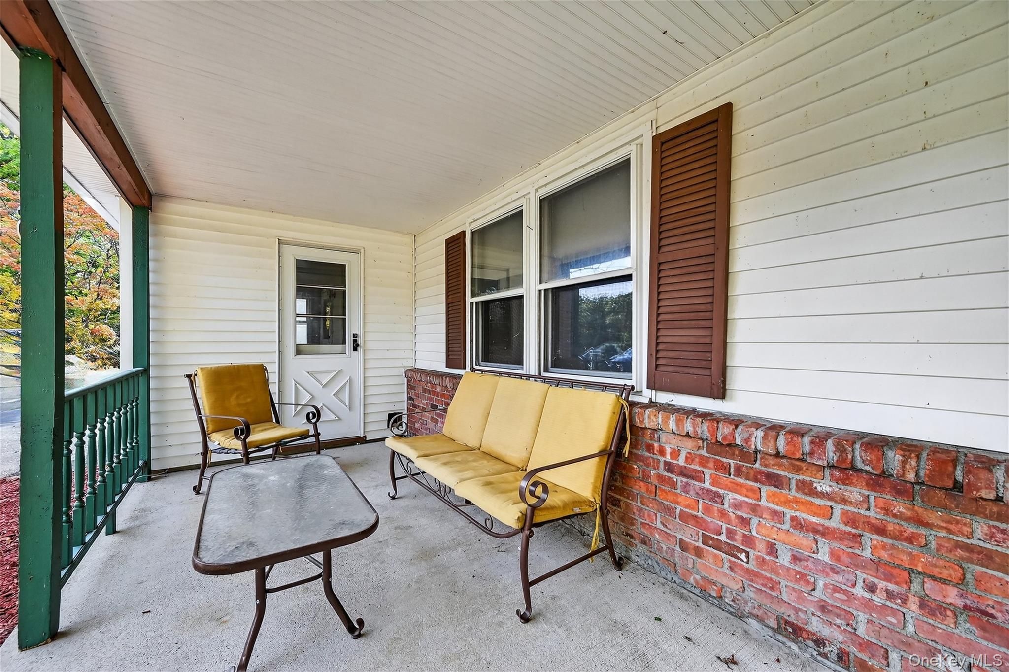 8 Haight Road Monroe, NY 10950 - Photo 8 of 40 Plenty of room to entertain.