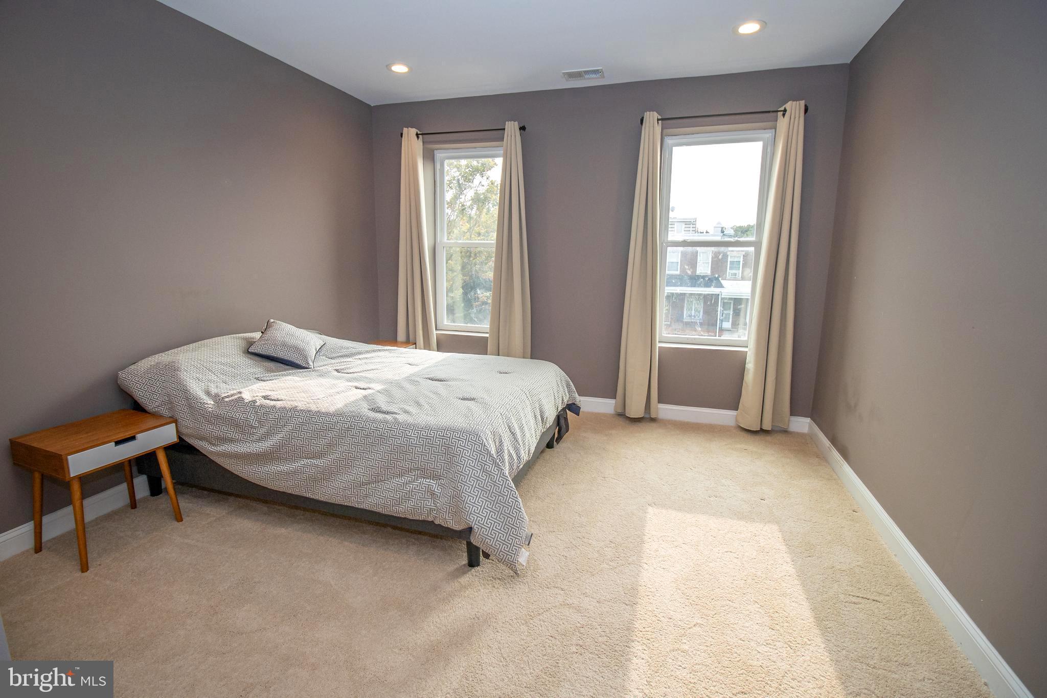 4327 Falls Road Baltimore, MD 21211 - Photo 14 of 20 Primary Bedroom