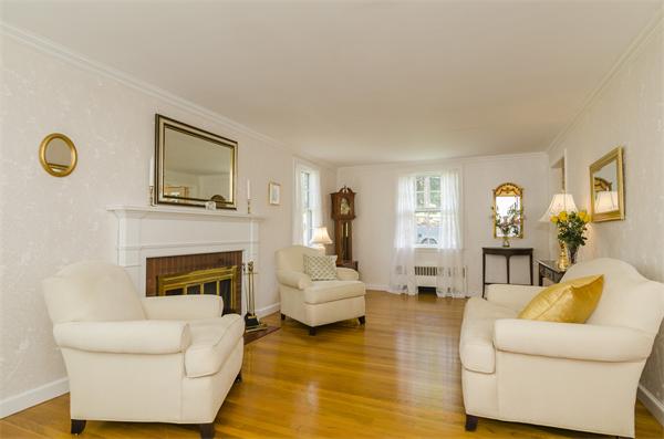 20 Eaton Road Lexington, MA 02420 - Photo 3 of 30