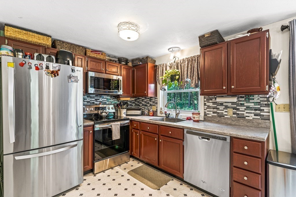 240 Great Road, Unit C Shirley, MA 01464 - Photo 8 of 34