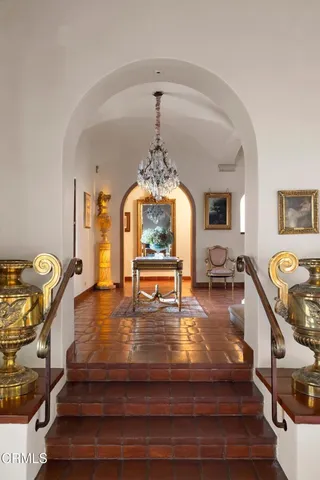 $12,000,000 | 262 South San Rafael Avenue, Pasadena, CA 91105