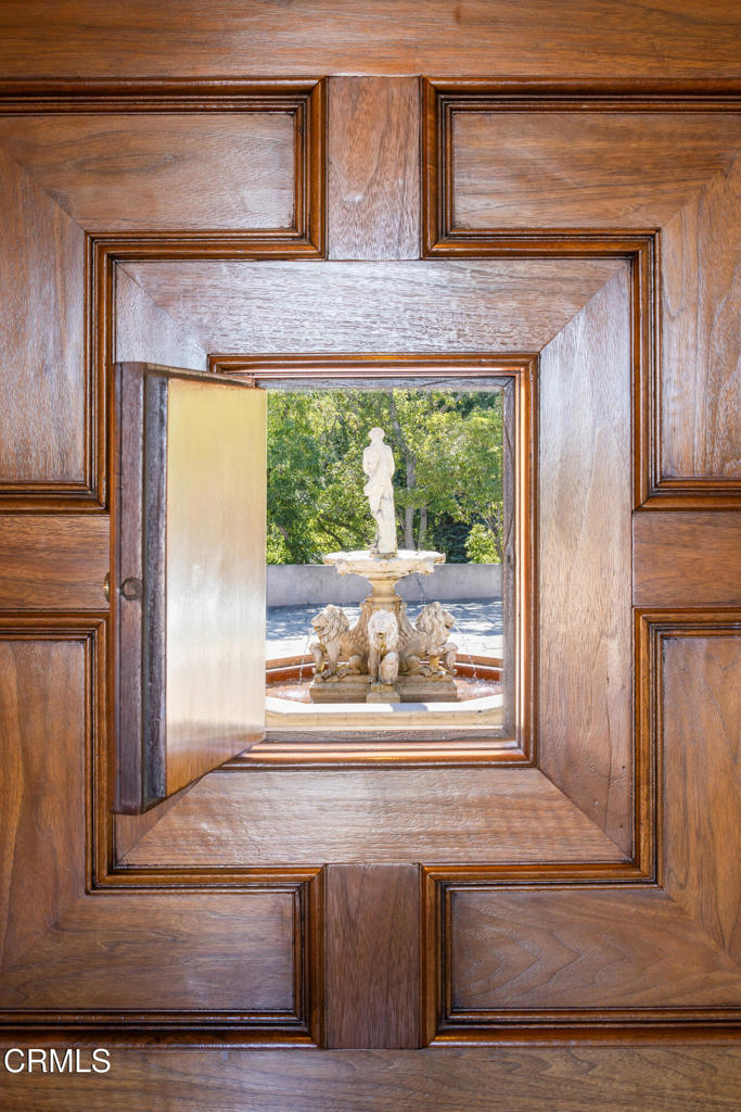 262 South San Rafael Avenue Pasadena, CA 91105 - Photo 9 of 49 a view of front door of house
