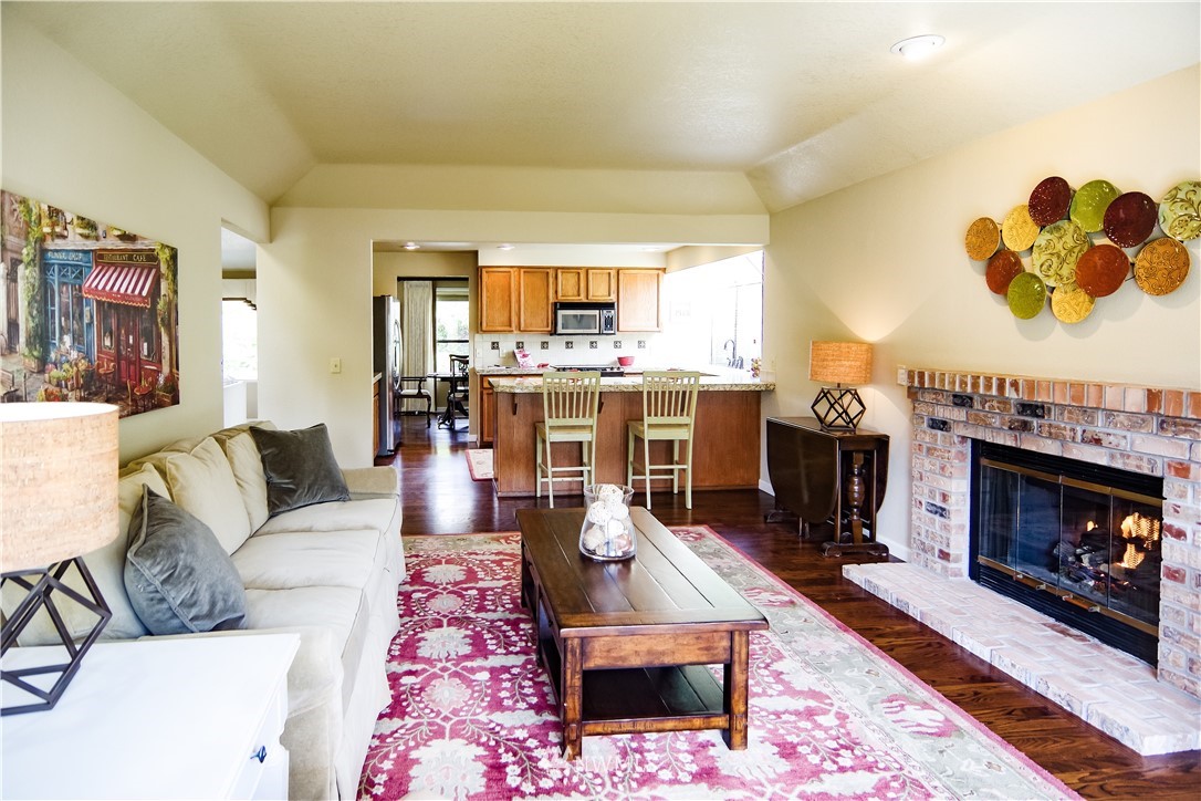 2011 238th Street Southeast Bothell, WA 98021 - Photo 5 of 23