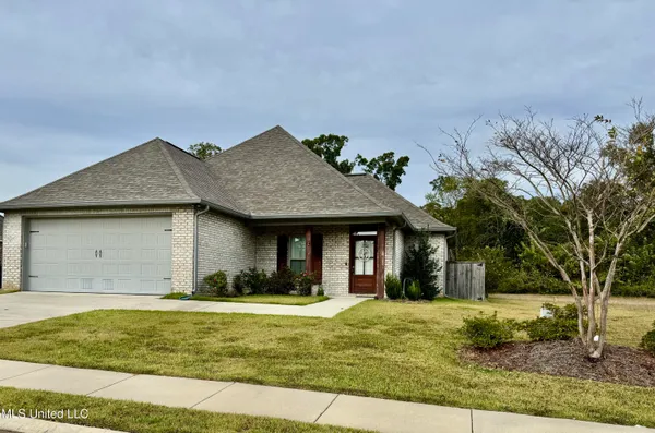 $310,000 | 32 Hedges Plantation Place, Natchez, MS 39120