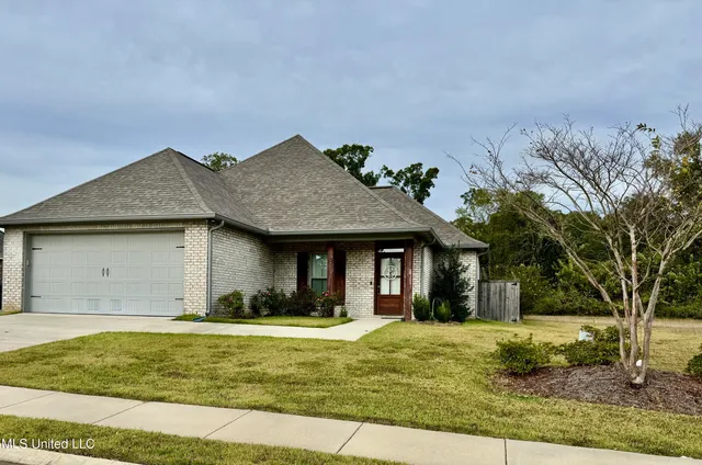 $310,000 | 32 Hedges Plantation Place, Natchez, MS 39120