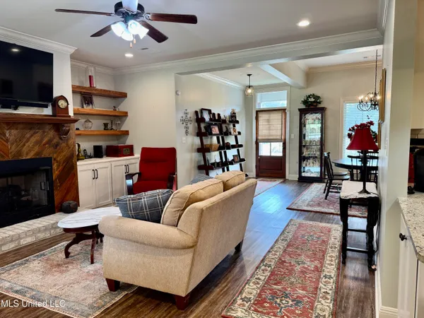 $310,000 | 32 Hedges Plantation Place, Natchez, MS 39120