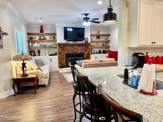 $310,000 | 32 Hedges Plantation Place, Natchez, MS 39120