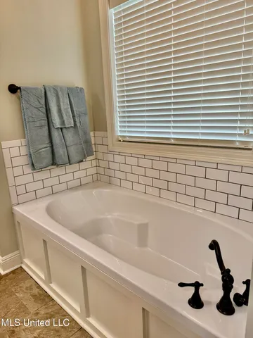 $310,000 | 32 Hedges Plantation Place, Natchez, MS 39120