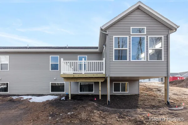 $444,900 | 969 Scioto Drive Northwest, Unit 20, Comstock Park, MI 49321