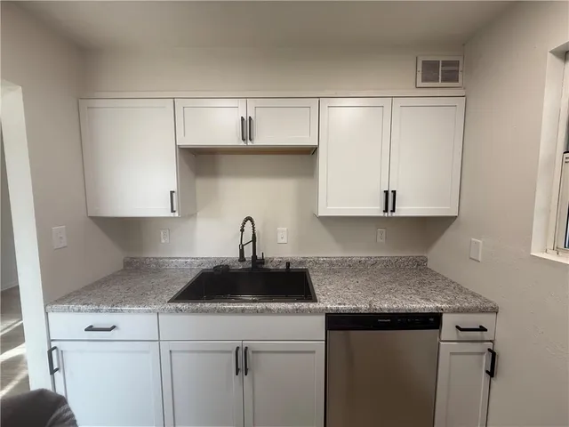 $129,992 | 100 South Austin Street, Butler, MO 64730