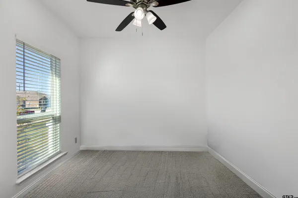 $2,400 | 115 Labein Avenue, Greenville, TX 75402