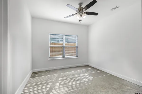 $2,500 | 115 Labein Avenue, Greenville, TX 75402