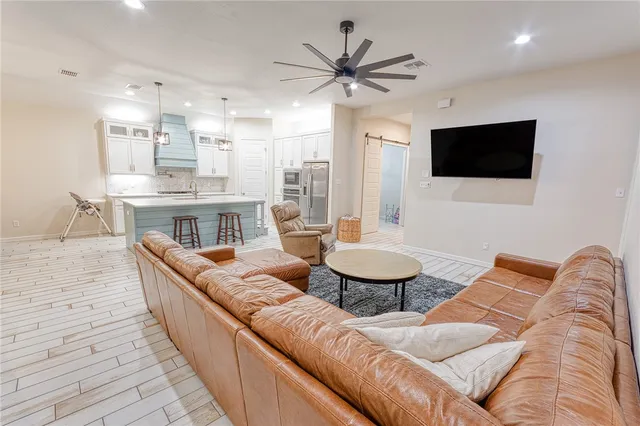 $399,900 | 2110 Oak Creek Cove, Corpus Christi, TX 78418