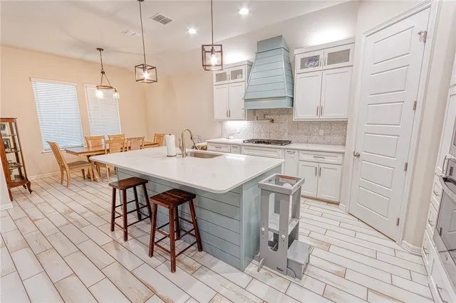 $399,900 | 2110 Oak Creek Cove, Corpus Christi, TX 78418