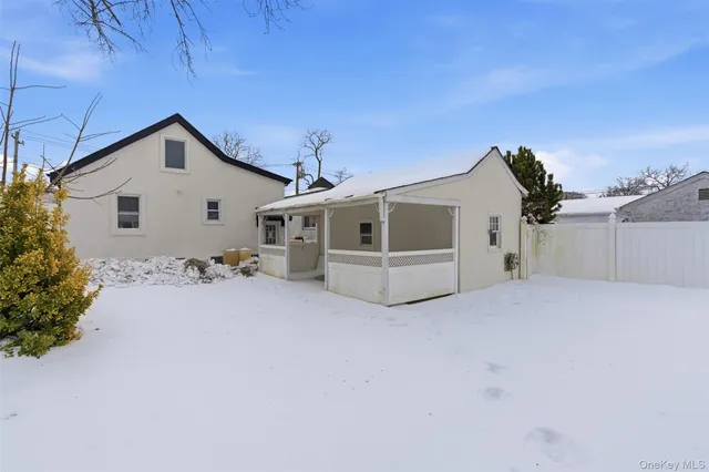 $699,999 | 106 Alice Avenue, North Bellmore, NY 11710