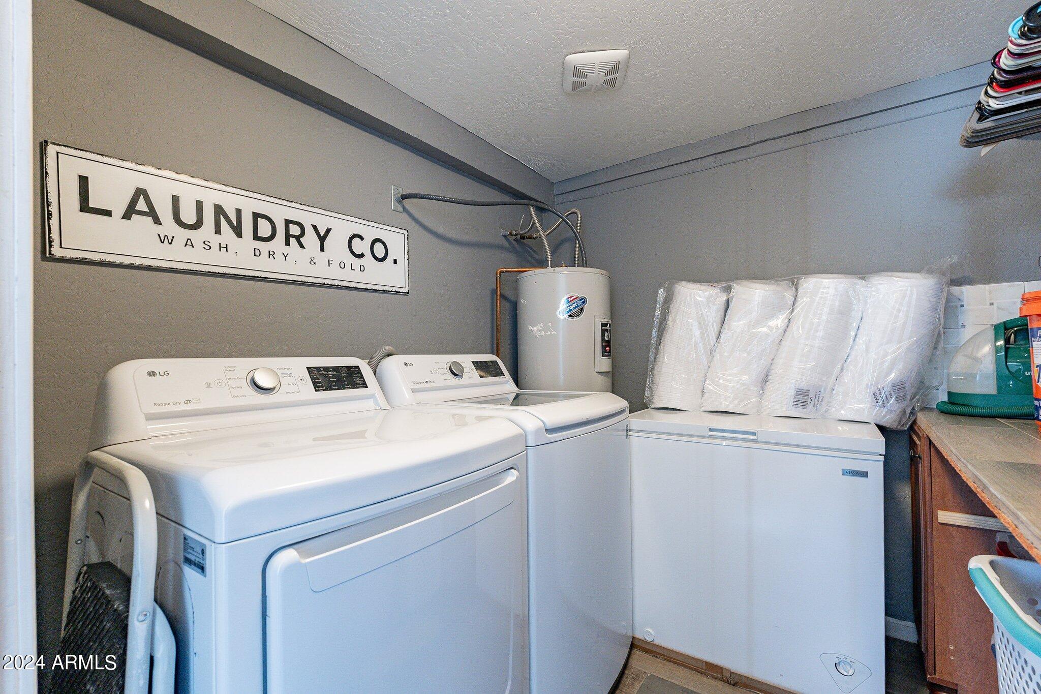 822 East Carter Road Phoenix, AZ 85042 - Photo 25 of 31 27-web-or-mls-Carter-HD-27
