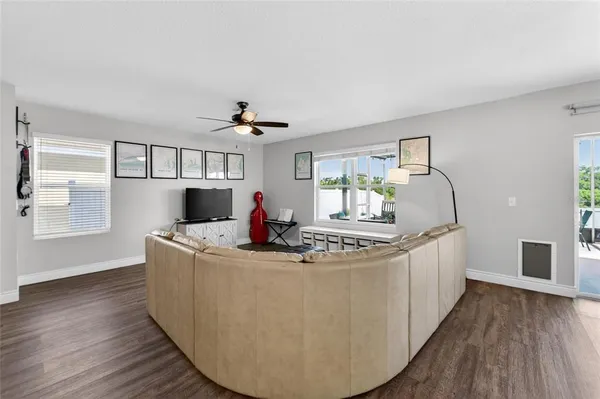 $2,700 | 11176 Leland Groves Drive, Riverview, FL 33579