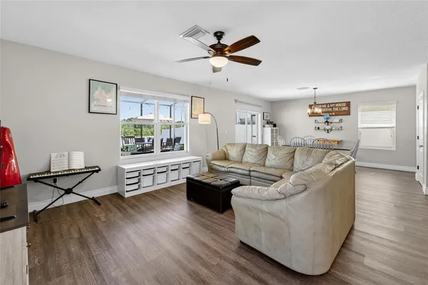 $2,700 | 11176 Leland Groves Drive, Riverview, FL 33579