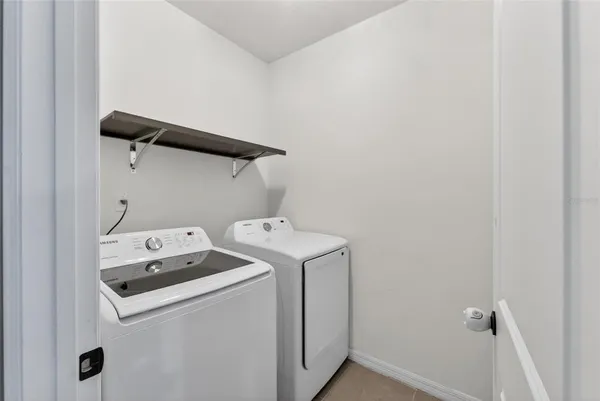 $2,700 | 11176 Leland Groves Drive, Riverview, FL 33579