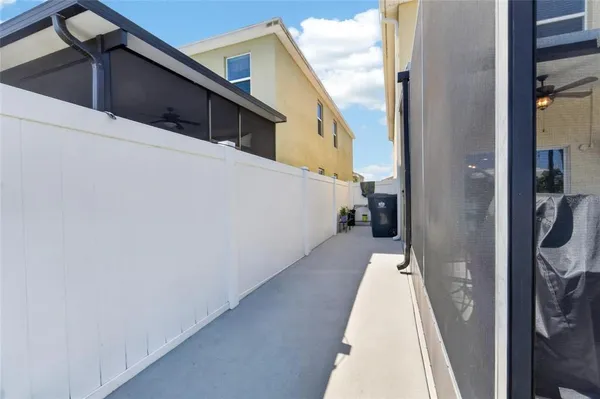 $2,700 | 11176 Leland Groves Drive, Riverview, FL 33579