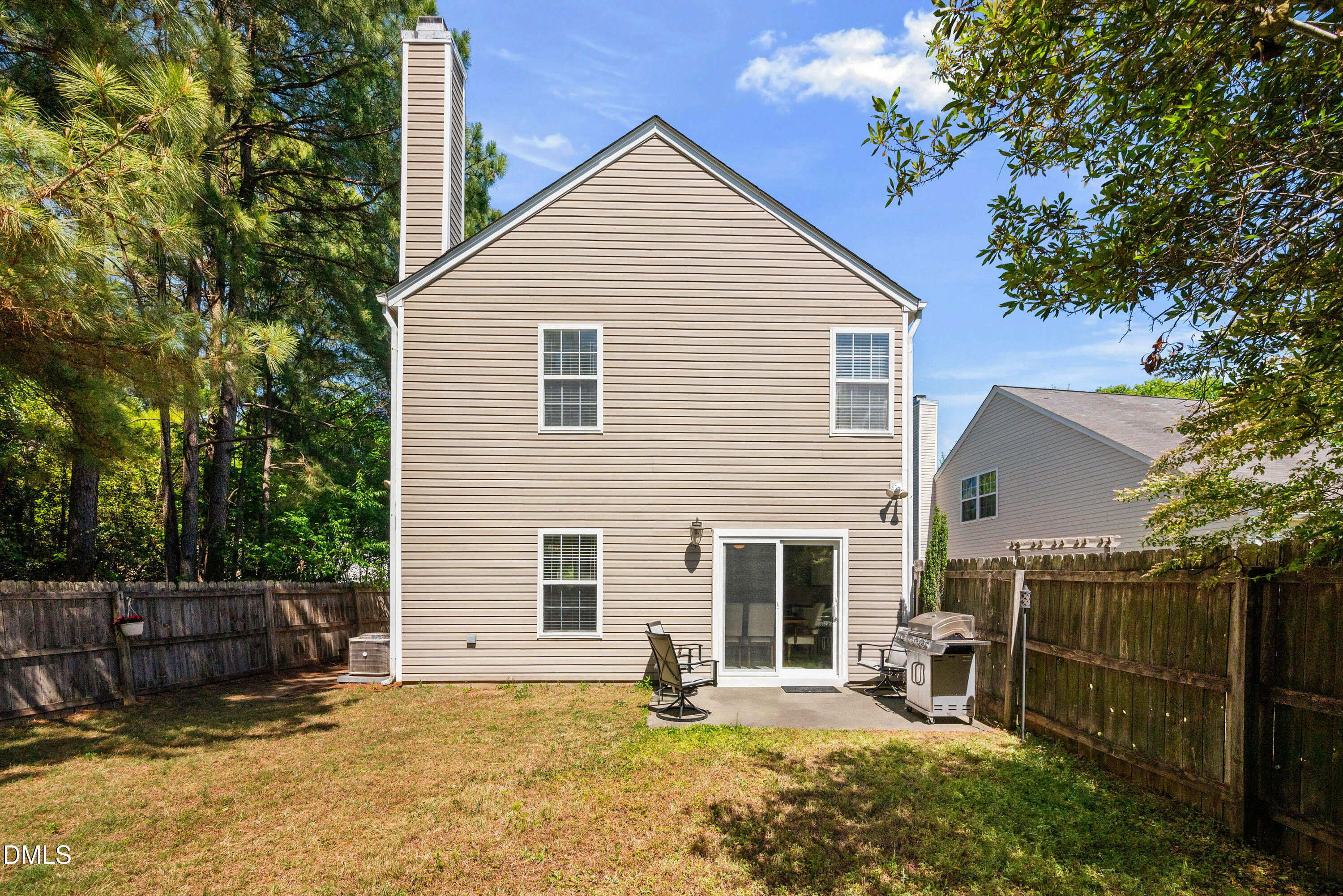 9209 Shallcross Way Raleigh, NC 27617 - Photo 38 of 42 Gallery Image 38