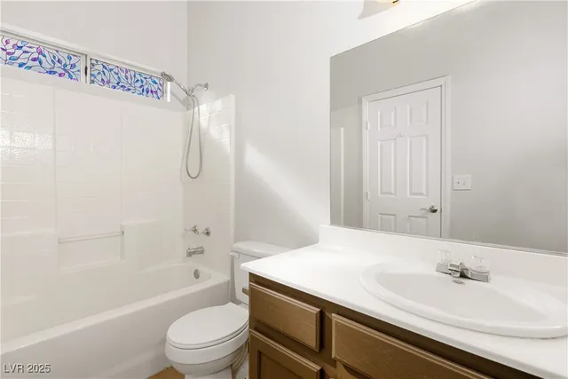 $1,975 | 917 Blue Arroyo Drive, Henderson, NV 89015