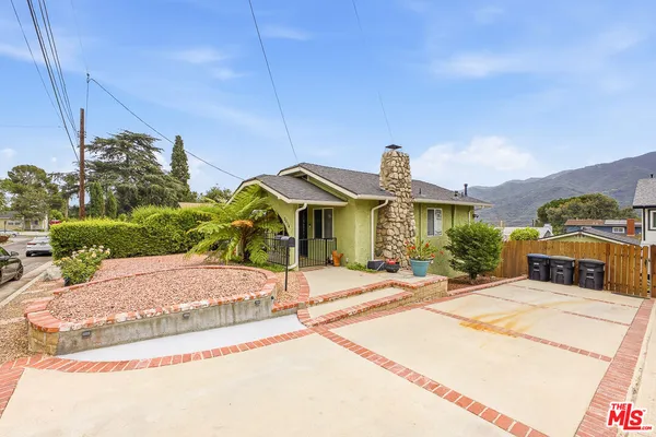 $799,000 | 3614 2nd Avenue, La Crescenta, CA 91214