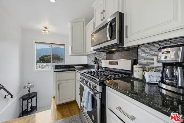 $799,000 | 3614 2nd Avenue, La Crescenta, CA 91214