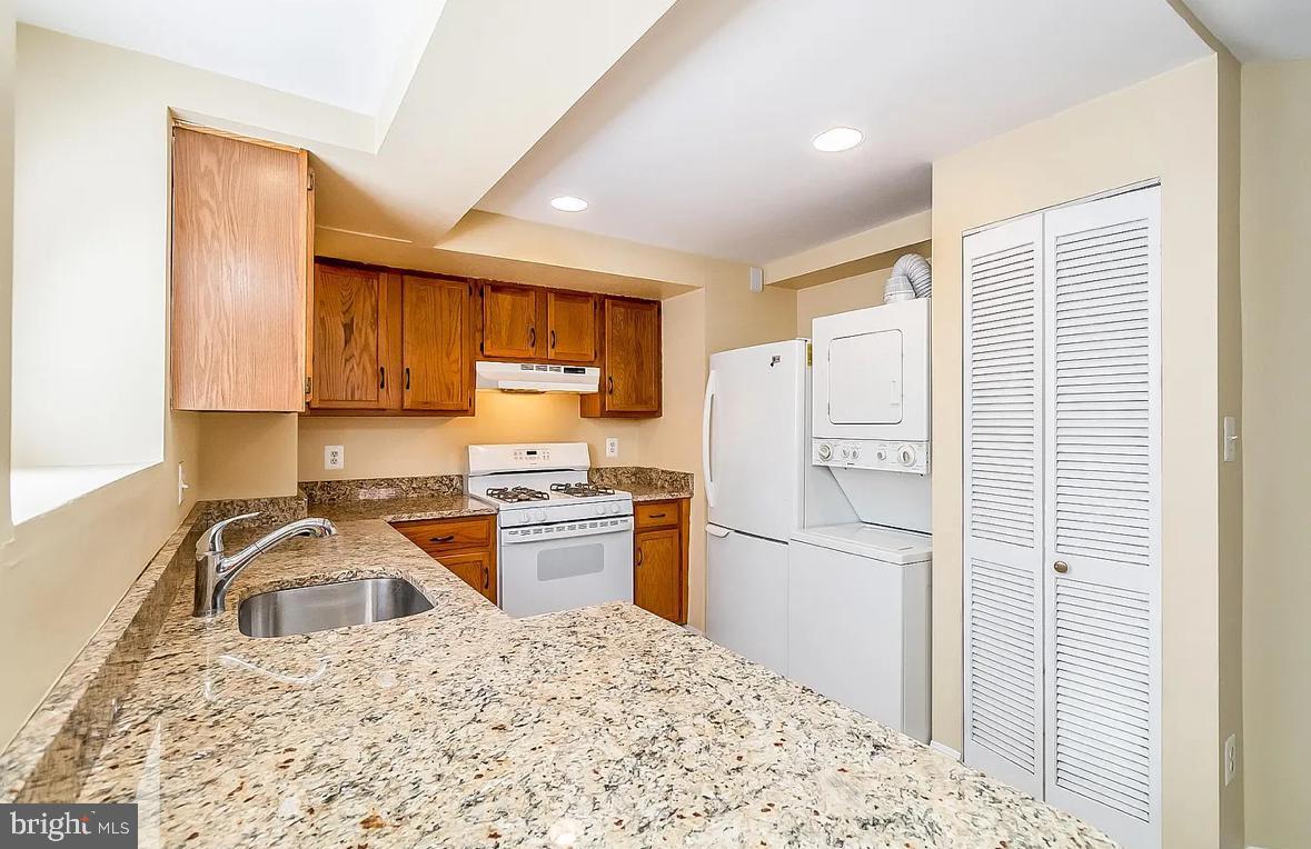 3405 Greenway, Unit 2 Baltimore, MD 21218 - Photo 16 of 18