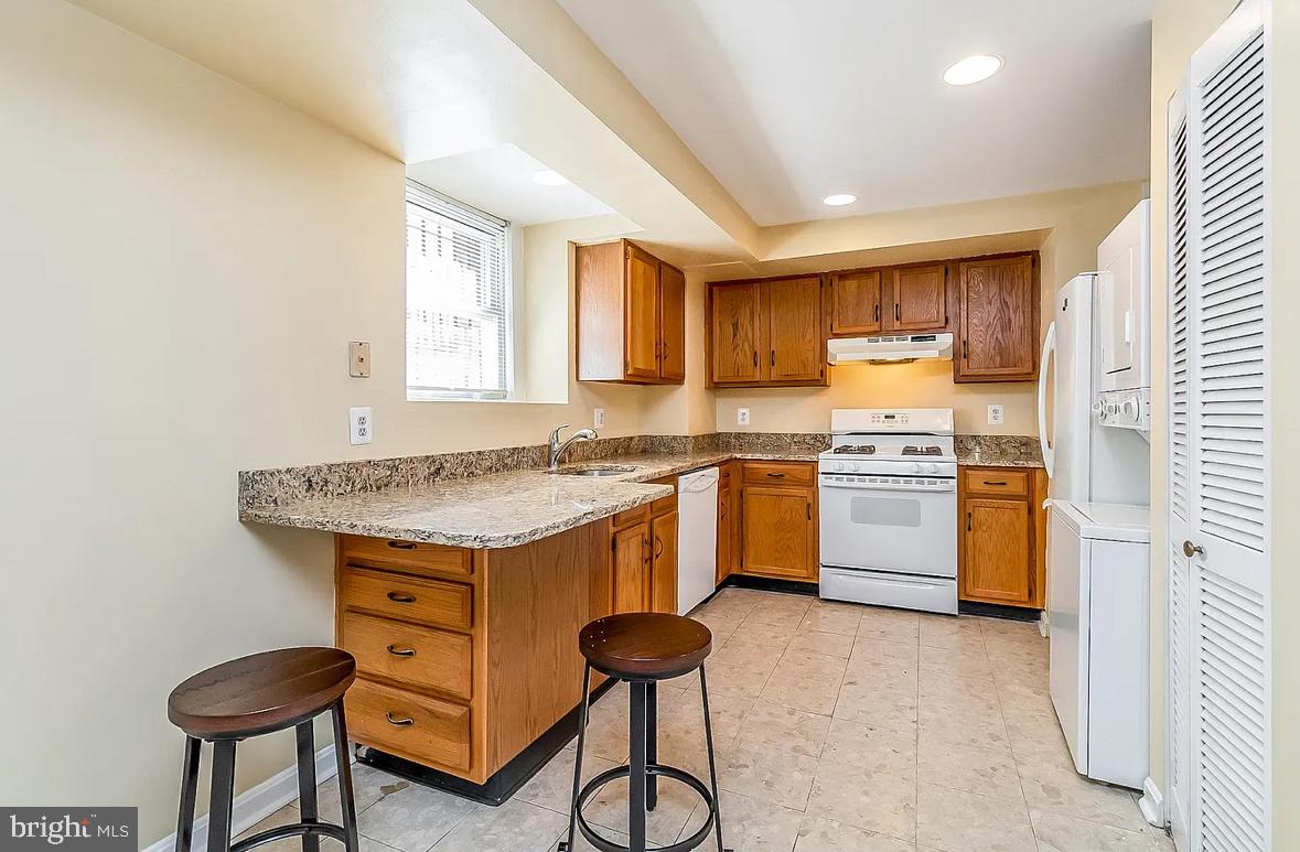 3405 Greenway, Unit 2 Baltimore, MD 21218 - Photo 4 of 18