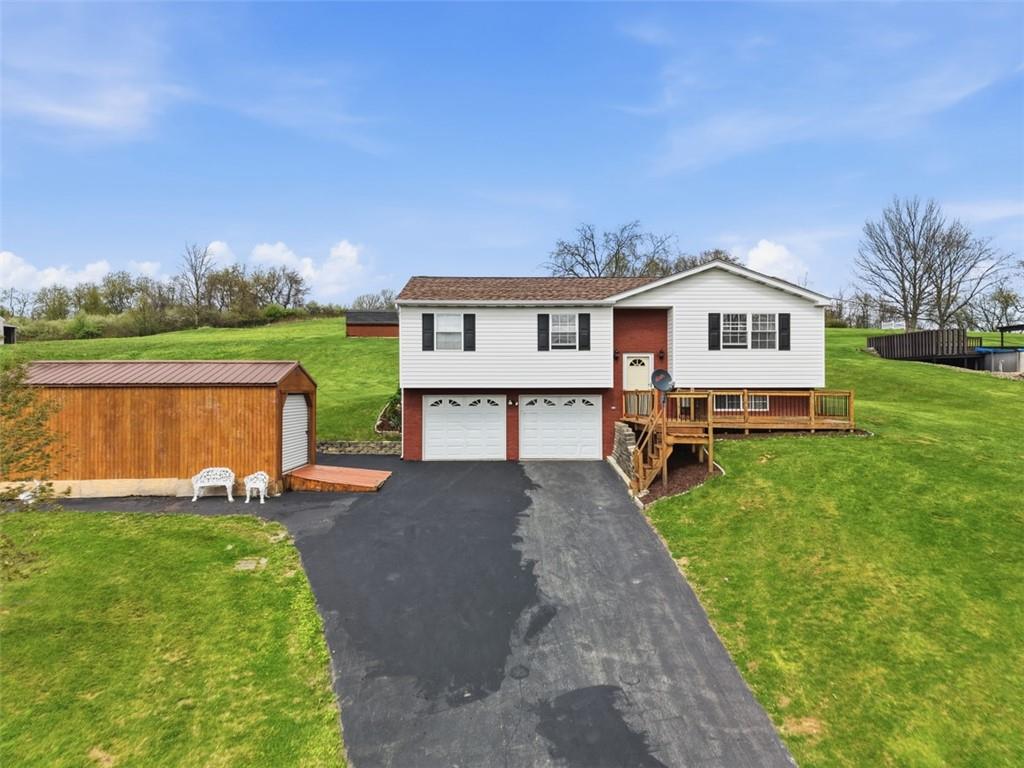 1050 Lynn Portal Road Washington, PA 15301 - Photo 2 of 44