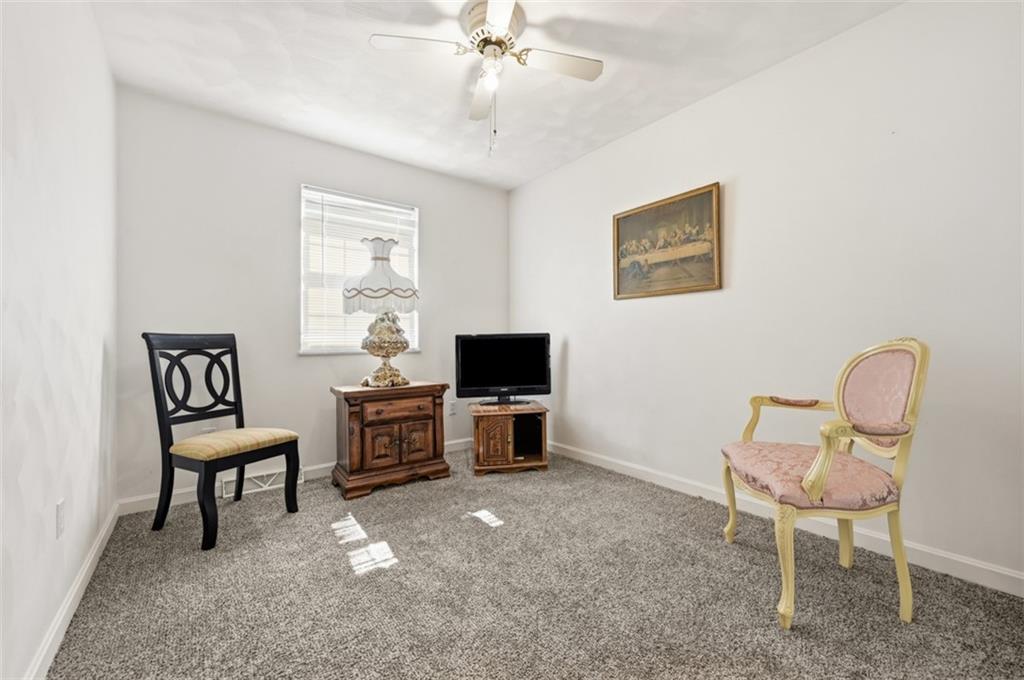 1050 Lynn Portal Road Washington, PA 15301 - Photo 23 of 44