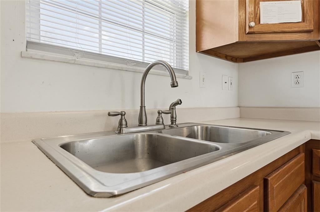 1050 Lynn Portal Road Washington, PA 15301 - Photo 7 of 44