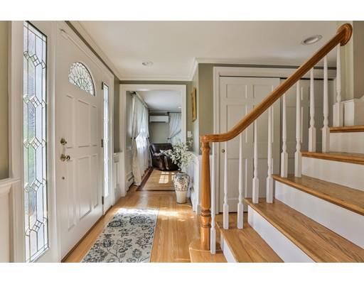 123 Butler Avenue Wakefield, MA 01880 - Photo 2 of 40 Gallery Image 2