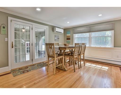 123 Butler Avenue Wakefield, MA 01880 - Photo 5 of 40 Gallery Image 5
