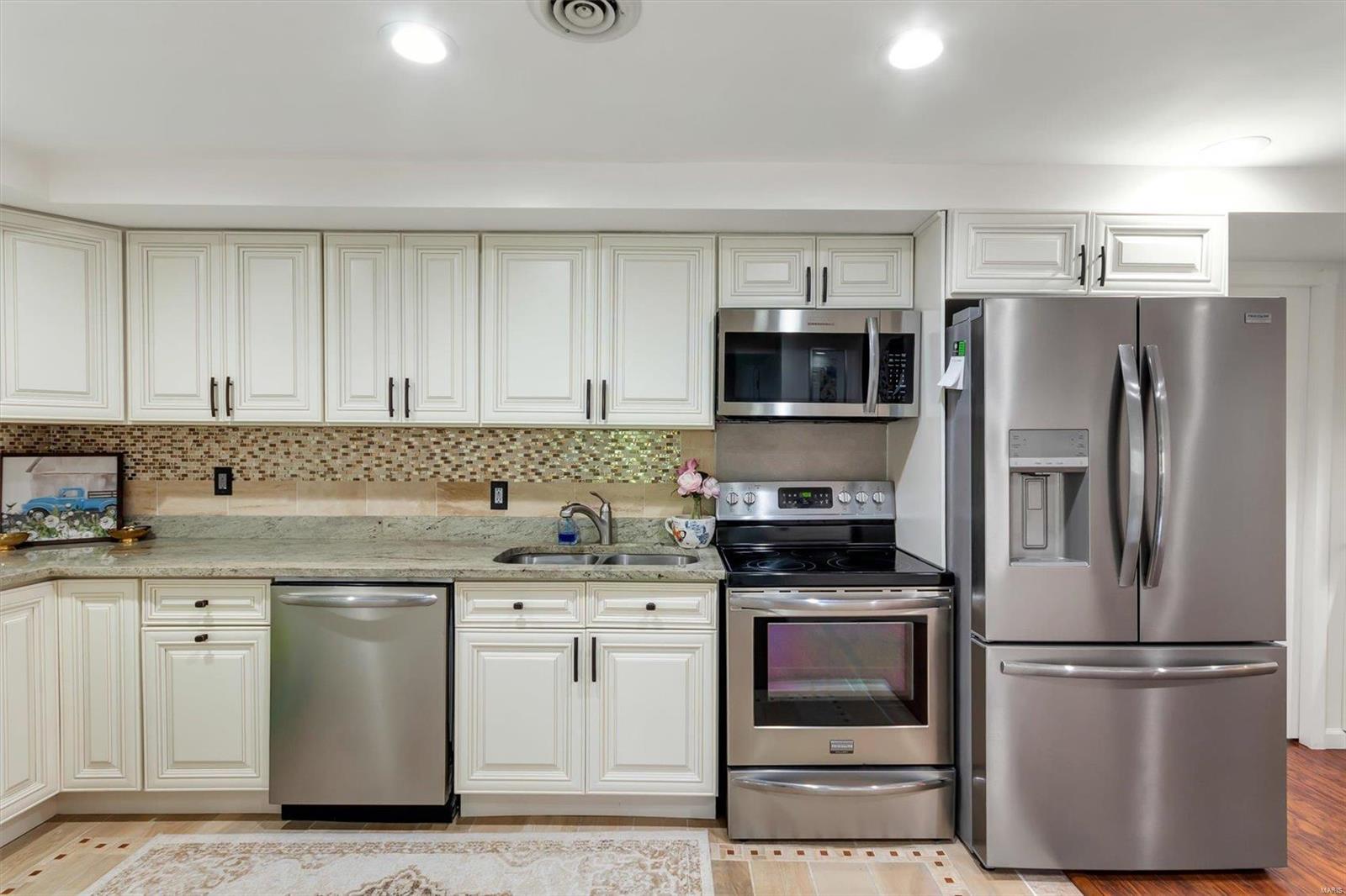 4248 Von Talge Road St. Louis, MO 63128 - Photo 33 of 50 Gallery Image 33