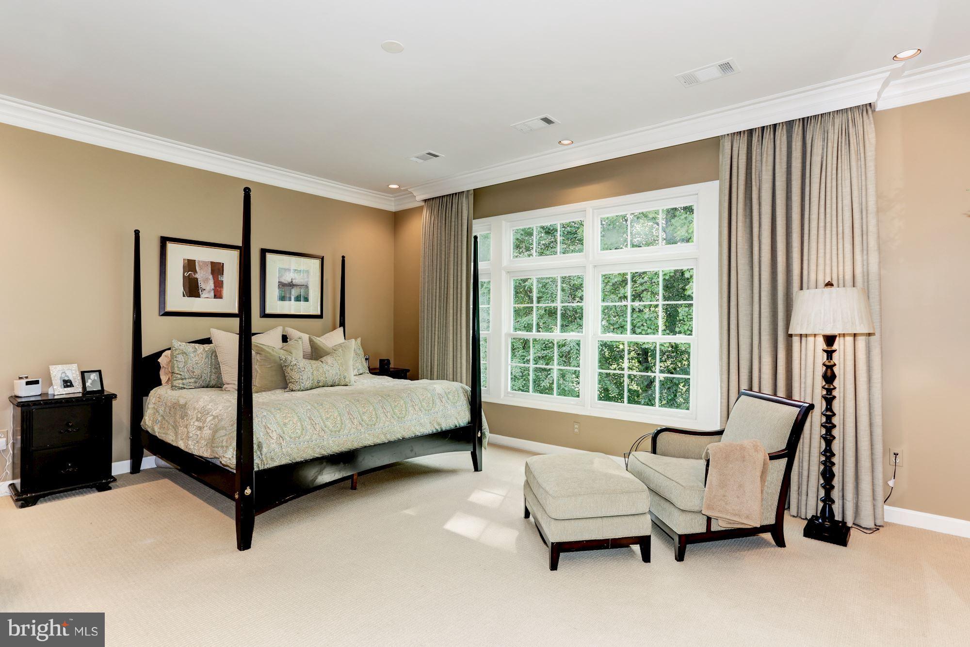 7826 Stable Way Potomac, MD 20854 - Photo 14 of 30 Bedroom (Master)